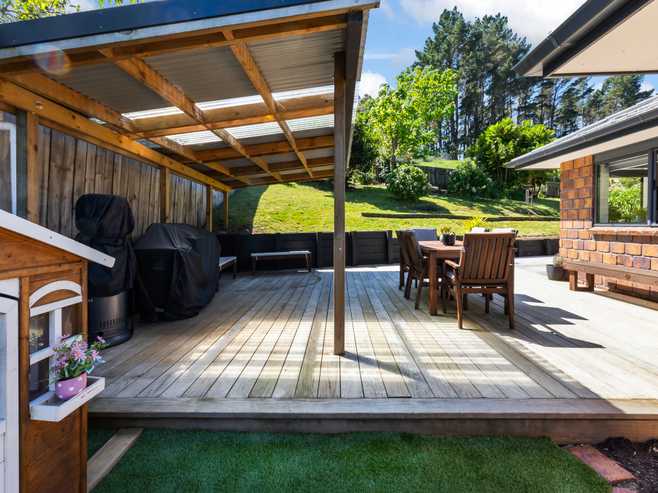 25 Cascade Way, Paraparaumu