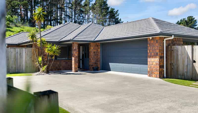 25 Cascade Way, Paraparaumu