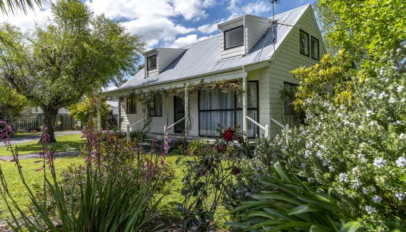 25 King Street, Carterton