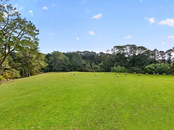98A Hobson Road, Albany
