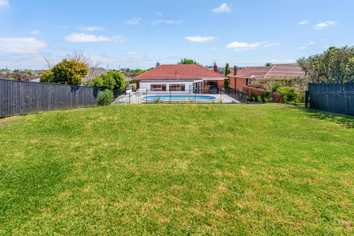 5 Coates Road, Cockle Bay