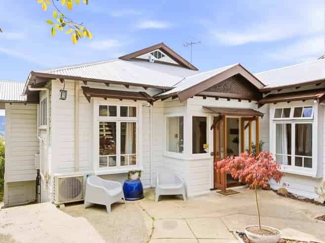 32 City Road, Roslyn