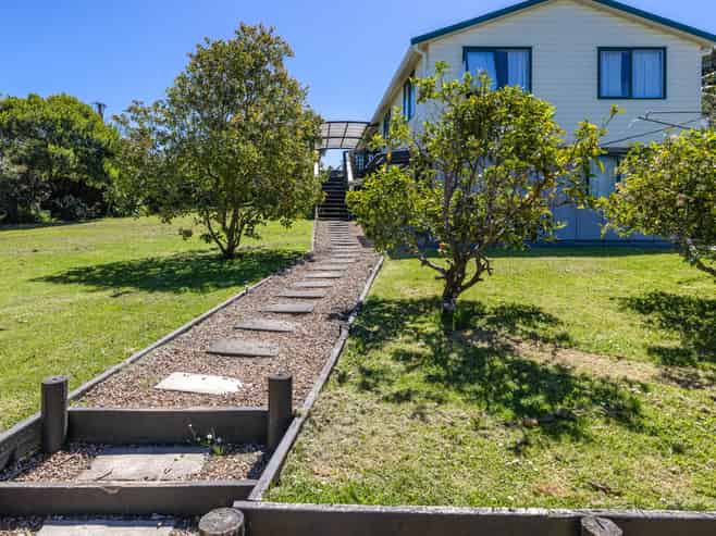 504 Sea View Road, Onetangi