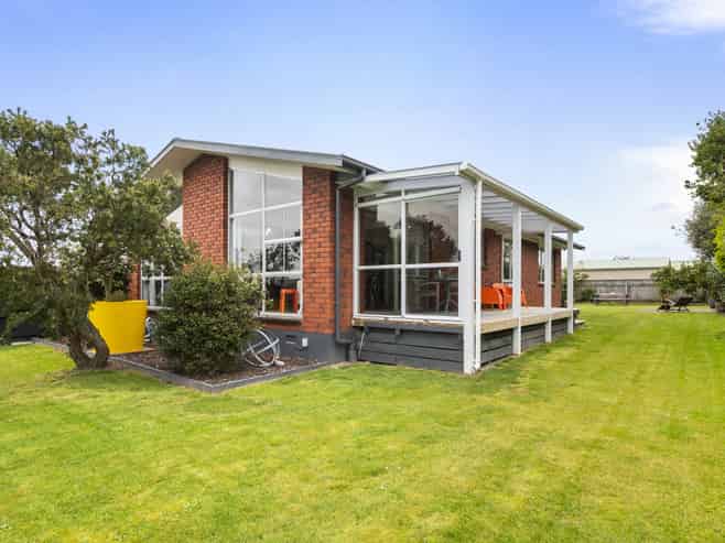 30 Kennedy Avenue, Feilding