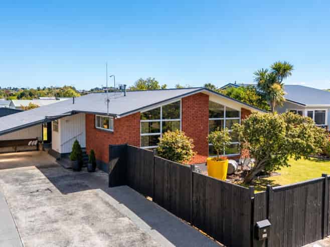 30 Kennedy Avenue, Feilding