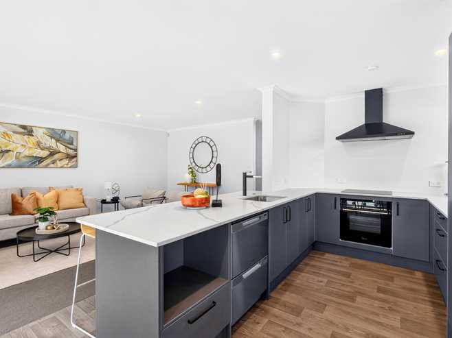 12E Bluefin Way, West Harbour