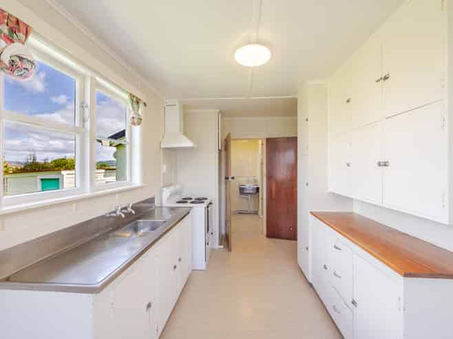 20 Churchill Street, Waipukurau