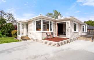 27 Budleigh Street, Frankleigh Park