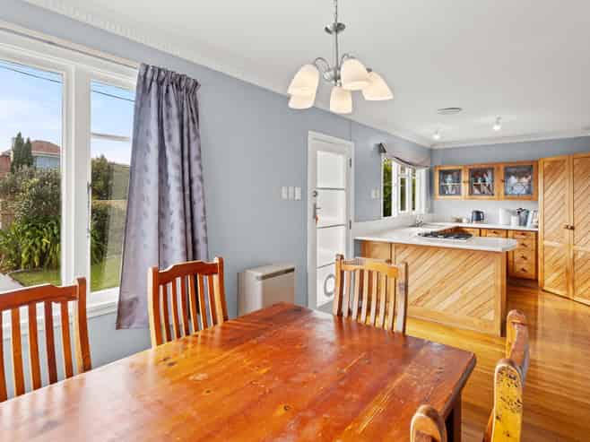 27 Budleigh Street, Frankleigh Park