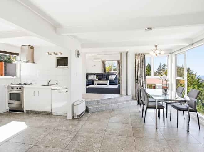 4 Salmond Street, Halfway Bush