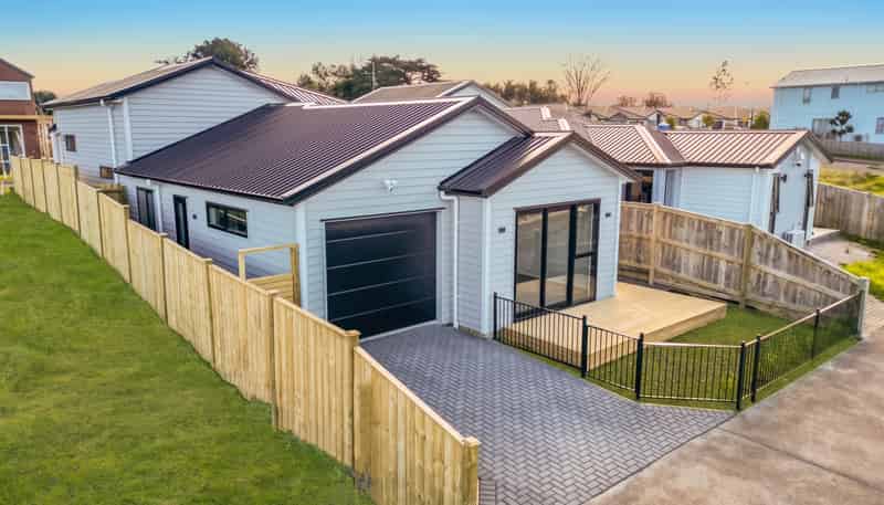 62 Rorotu Avenue, Karaka