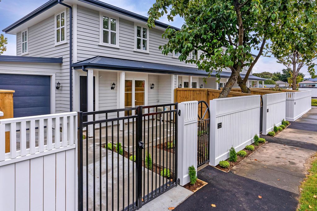 Heritage Townhouse 1