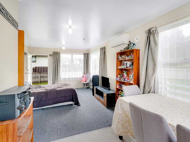 114A & B Tawa Street, Melville