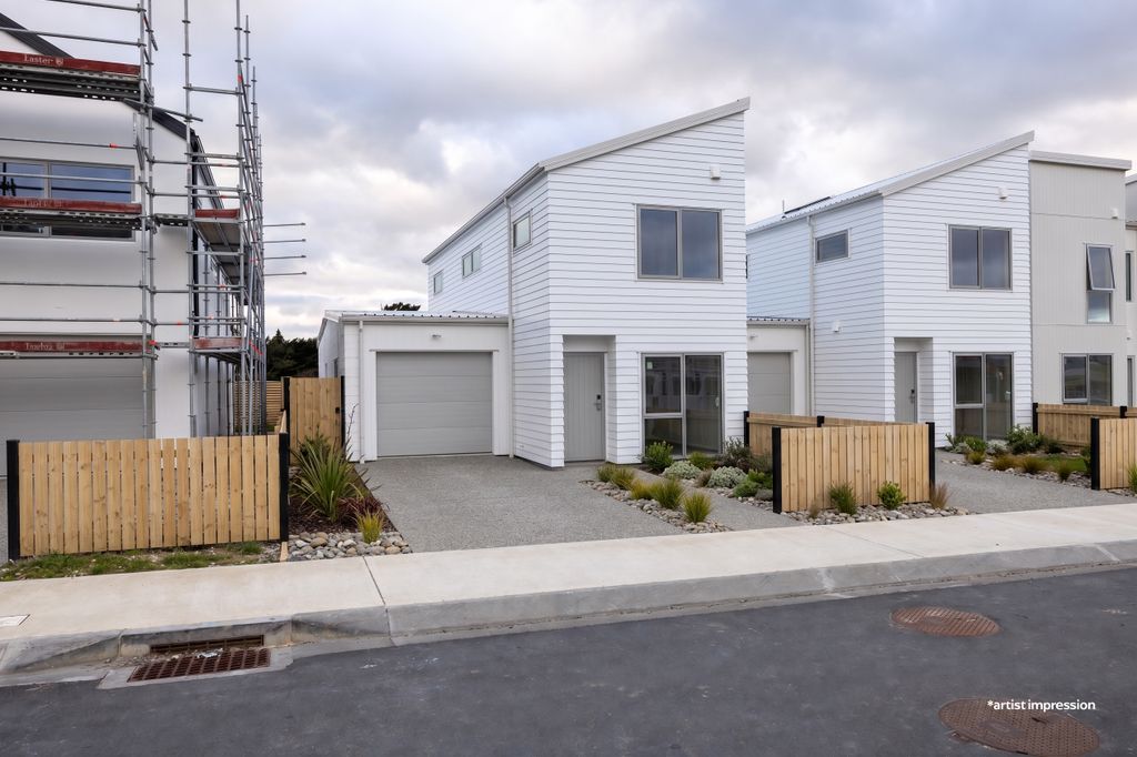 3 Bed Townhouse, Downstairs Bedroom, Kenepuru 2