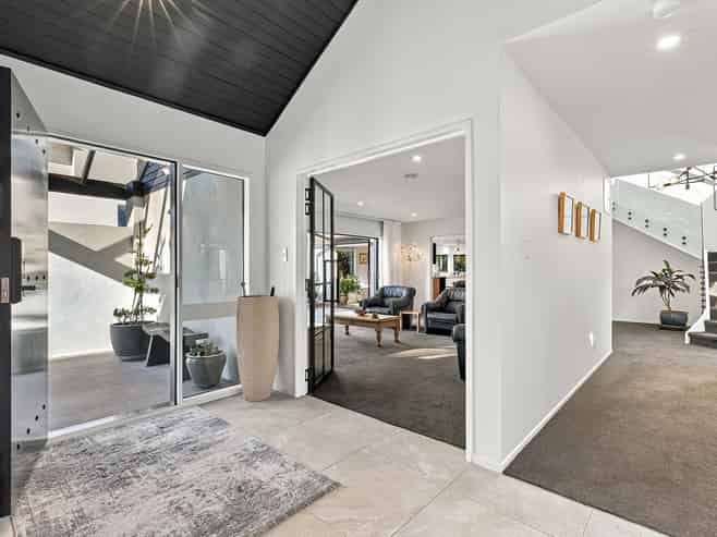 4 Wairarapa Terrace, Merivale