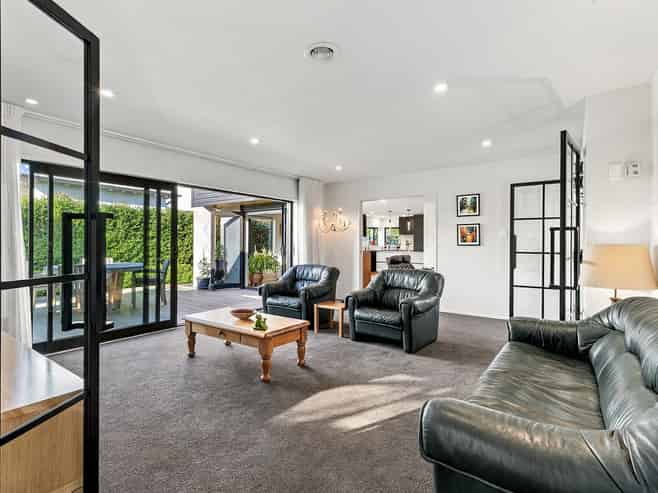 4 Wairarapa Terrace, Merivale