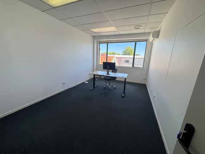 Central Havelock North Single Office