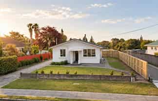 134 Seaview Road, Westown