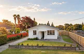 134 Seaview Road, Westown