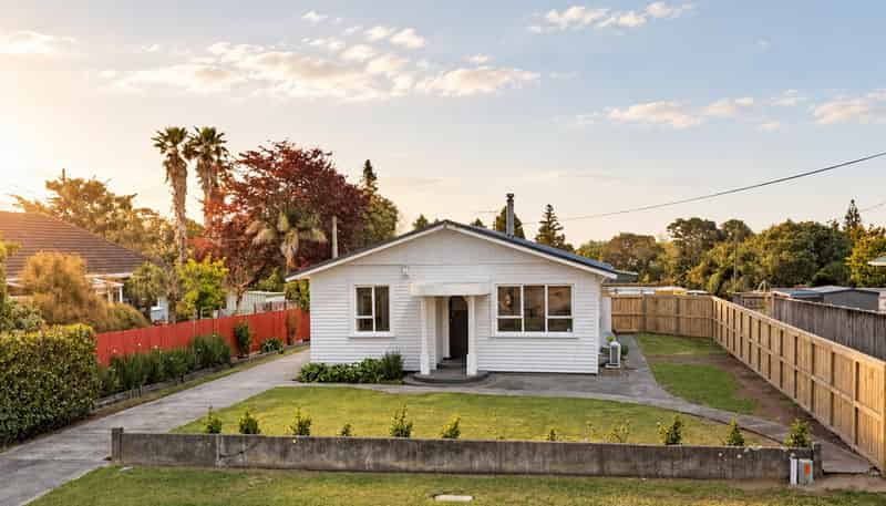 134 Seaview Road, Westown