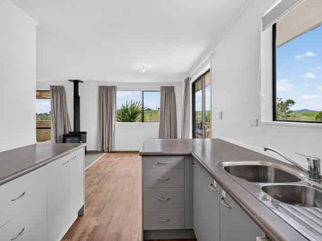 63 Nathan Road, Kaiwaka