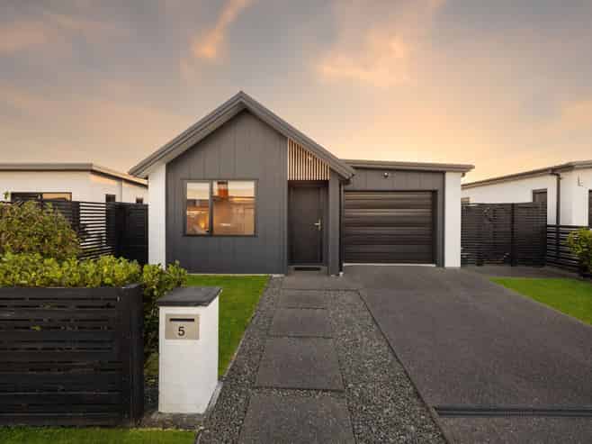 5 Gosset Avenue, Chartwell