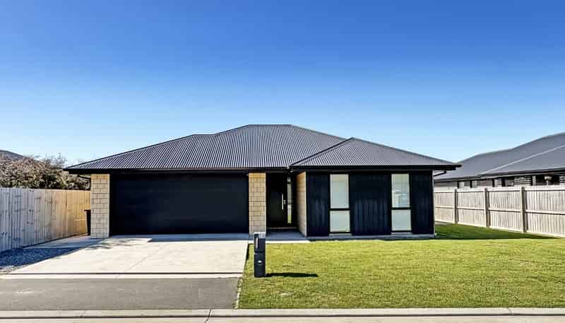 12 Dalwood Crescent, Rolleston