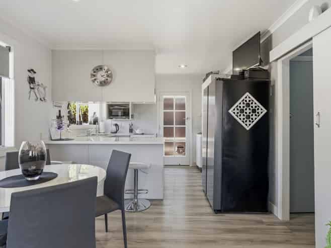 7 Colquhoun Street, Glenross