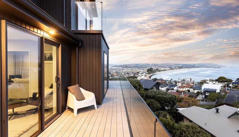 66 Cliffs Road, Saint Clair
