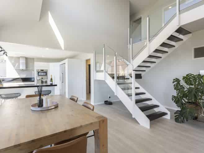 66 Cliffs Road, Saint Clair