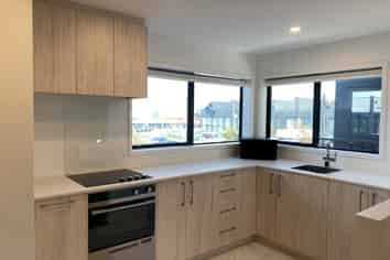 Q, 5/5 Lav/96 Tuam Street, Christchurch Central