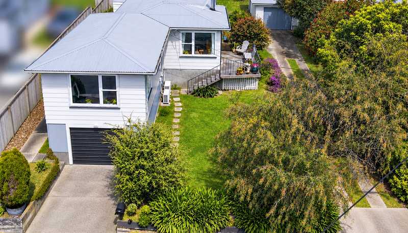 46 Kaitawa Crescent, Paraparaumu