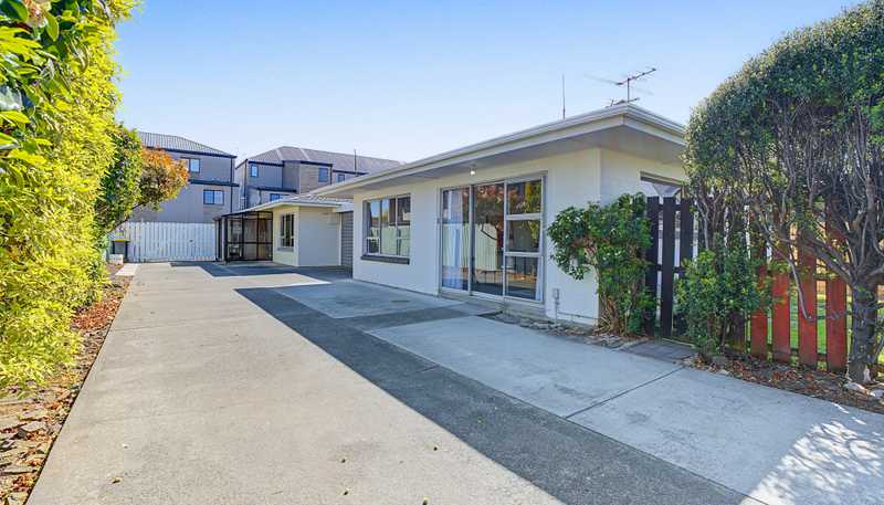 3/455 Gloucester Street, Linwood