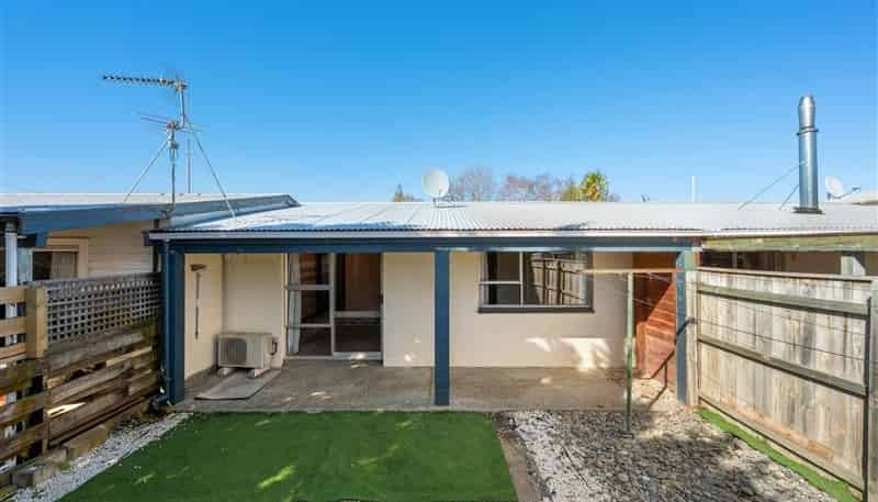 C/6 Glenroy Crescent, Springlands