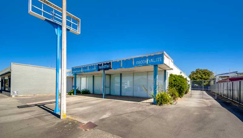 406 Eastbourne Street West, Hastings