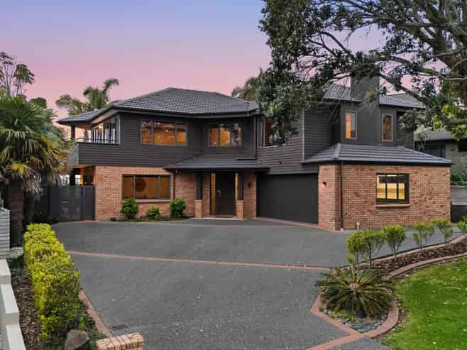 4 Centennial Place, Campbells Bay