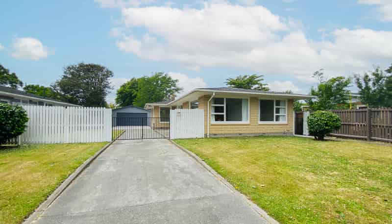 42 Glenharrow Avenue, Avonhead