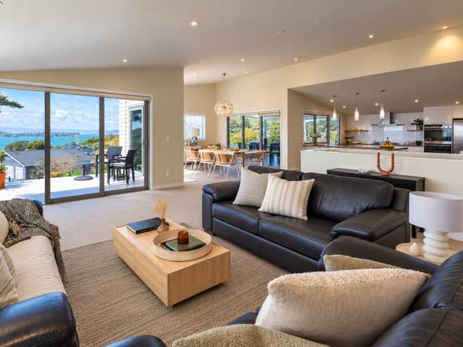 5 Church Bay Road, Oneroa