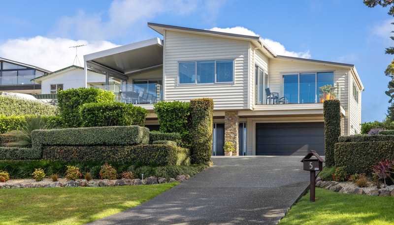 5 Church Bay Road, Oneroa