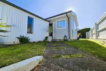 21A Burgess Road, Devonport