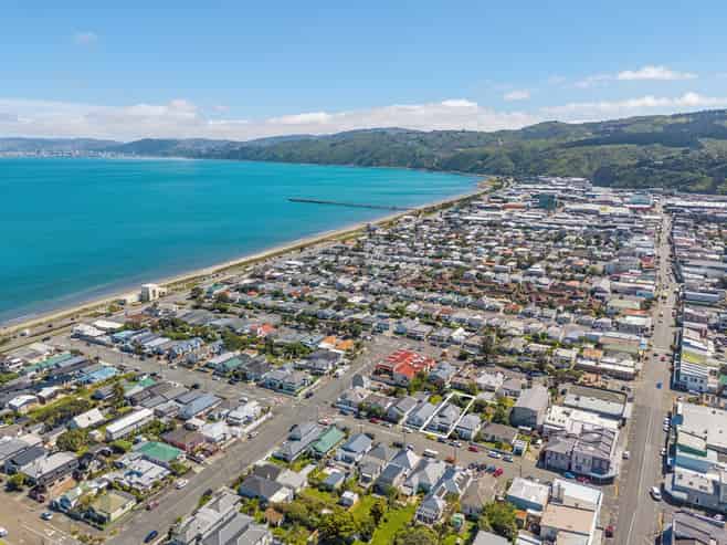 37 Bolton Street, Petone