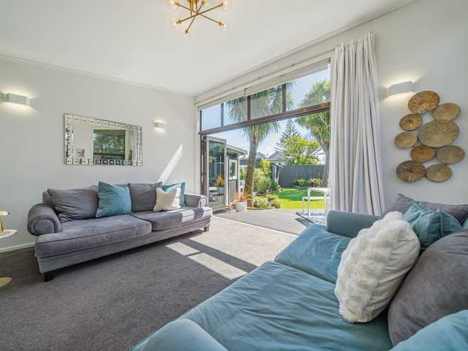 37 Bolton Street, Petone