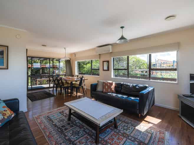 9 Tiri Road, Oneroa