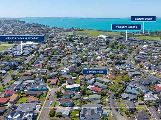 9 & 9A Pinero Place, Bucklands Beach