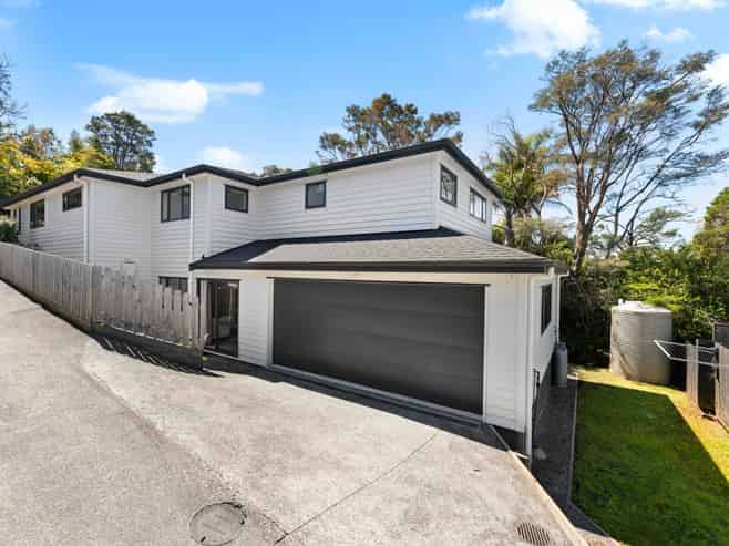 21A Fairmount Road, Titirangi