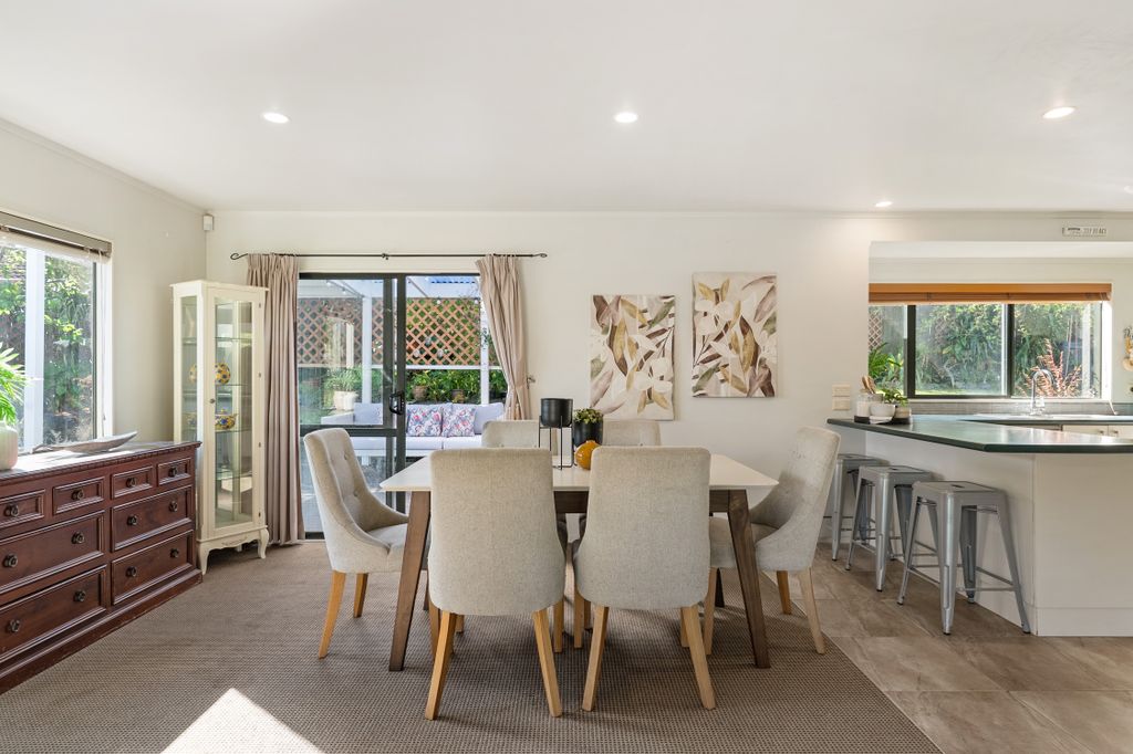 Family Home in Beachlands Cul-de-sac 5