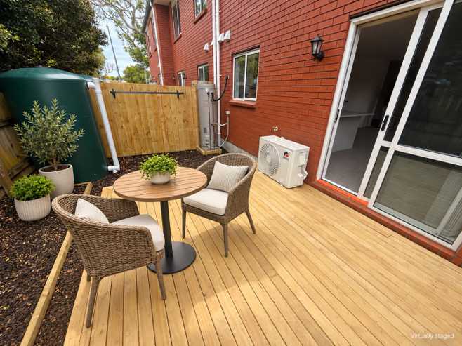 23C Desmond Place, Otara