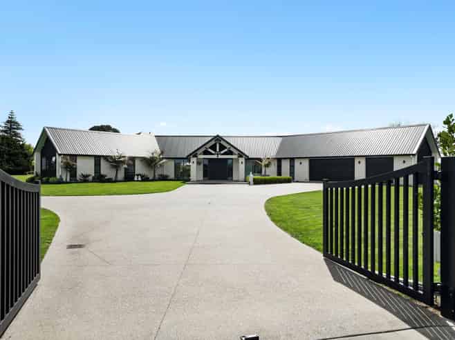 382B  Tuakau Road, Buckland