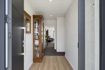 2 Gemstone Place, Rolleston