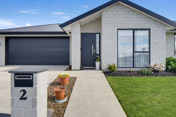 2 Gemstone Place, Rolleston